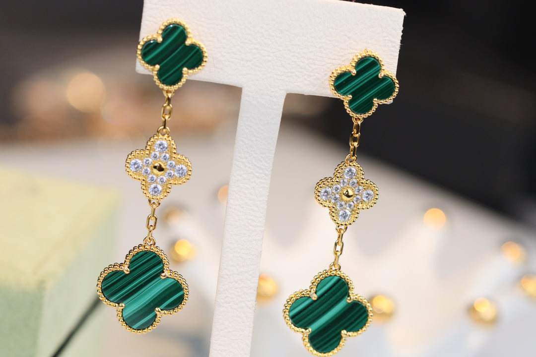 [Imperial] CLOVER EARRINGS GOLD MALACHITE DIAMOND 3 MOTIF