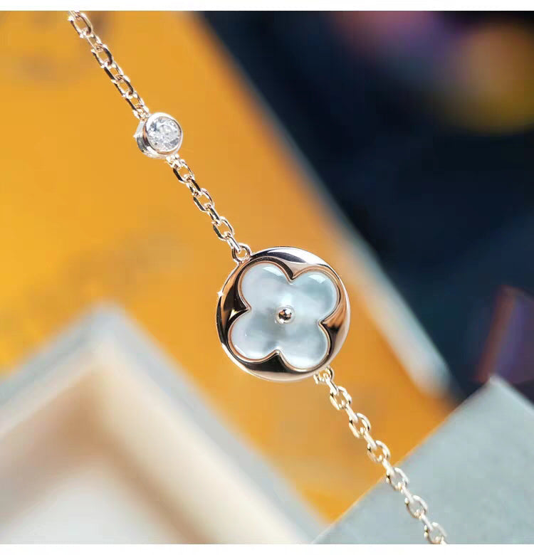 [Imperial] SUN MOP GOLD 1 DIAMOND NECKLACE