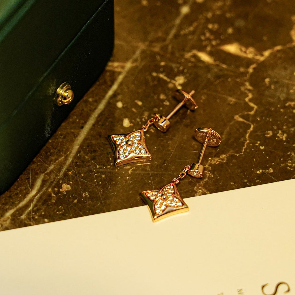 [Imperial] STAR DIAMONDS EARRINGS GOLD