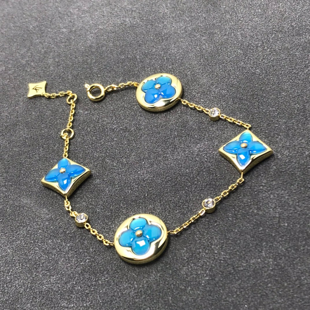 [Imperial] STAR AND SUN TURQUOISE 4 MOTIFS 3 DIAMONDS