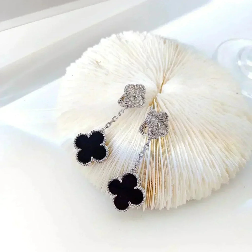 [Imperial] CLOVER 2 MOTIFS  DIAMOND ONYX EARRINGS SILVER