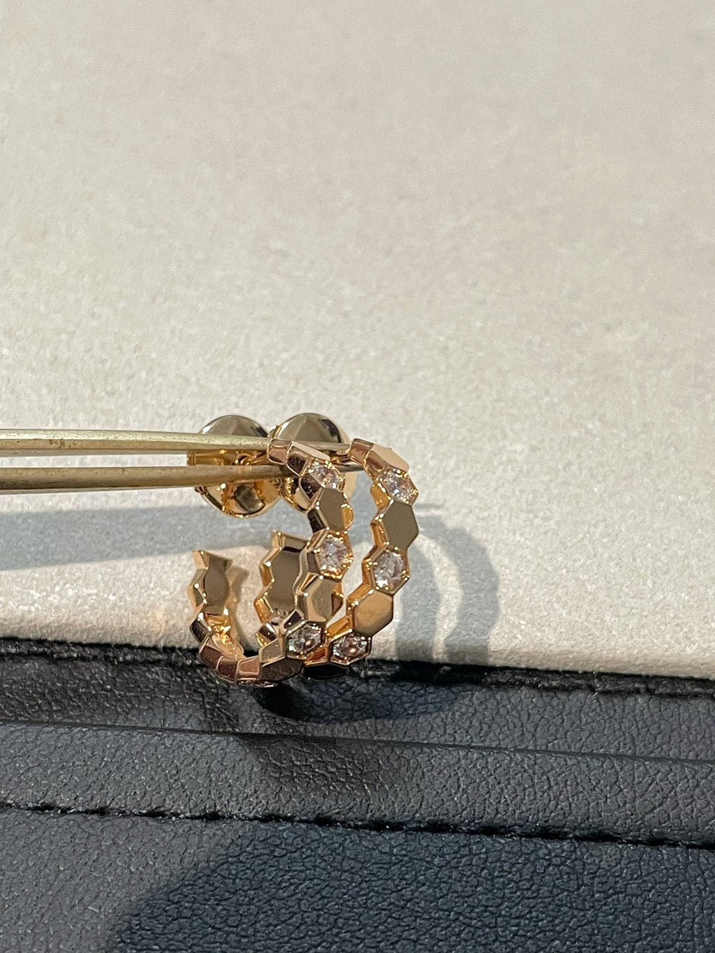 [Imperial] BEE LOVE Earrings GOLD DIAMOND
