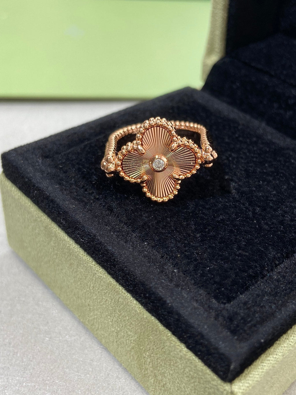 [Imperial] CLOVER RIVERSIBLE ROSE GOLD RING