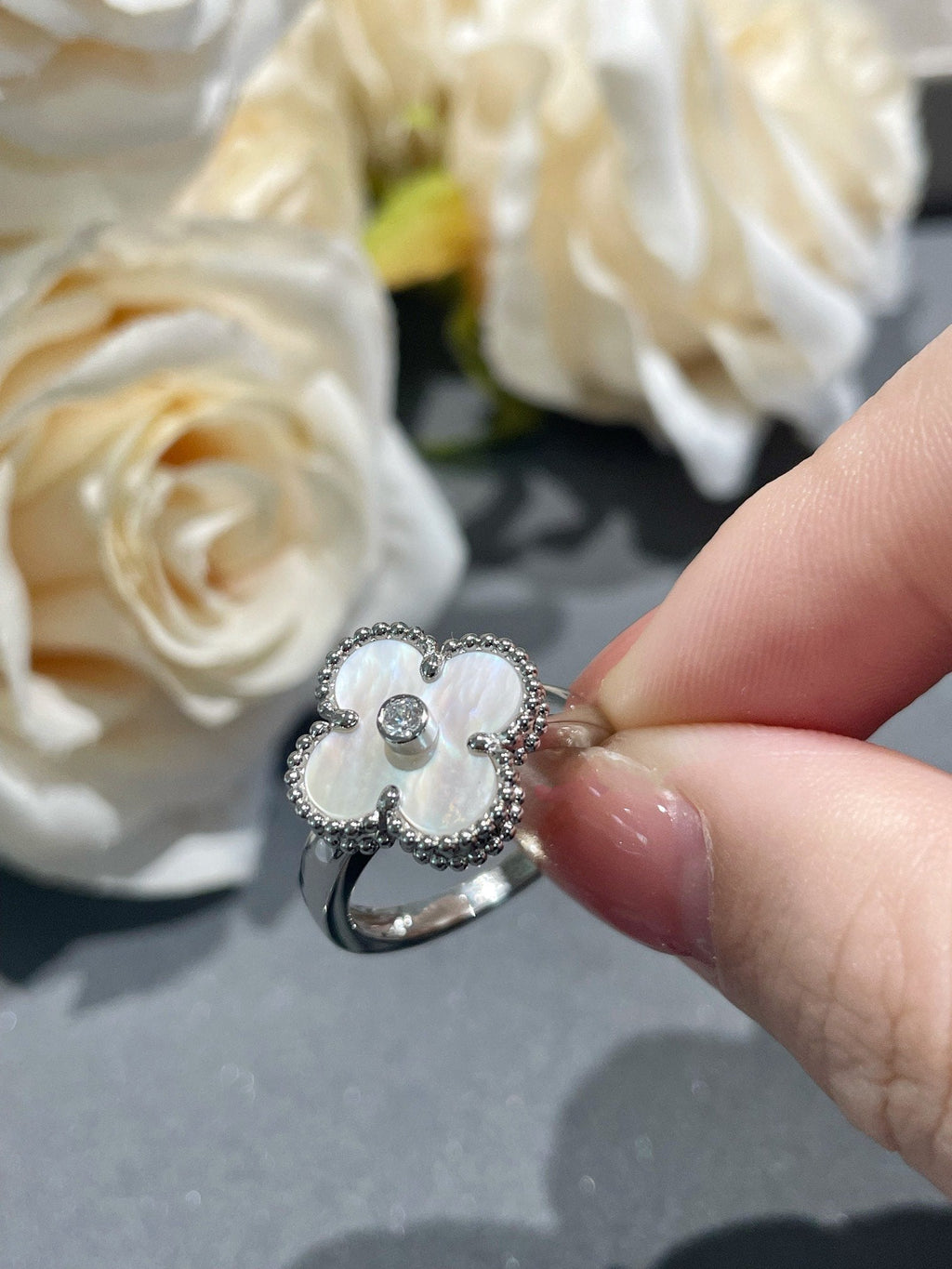[Imperial] CLOVER SILVER MOP DIAMOND RING
