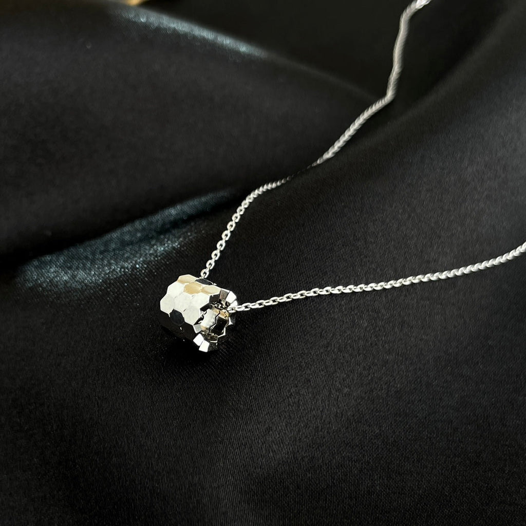 [Imperial] BEE MINI NECKLACE