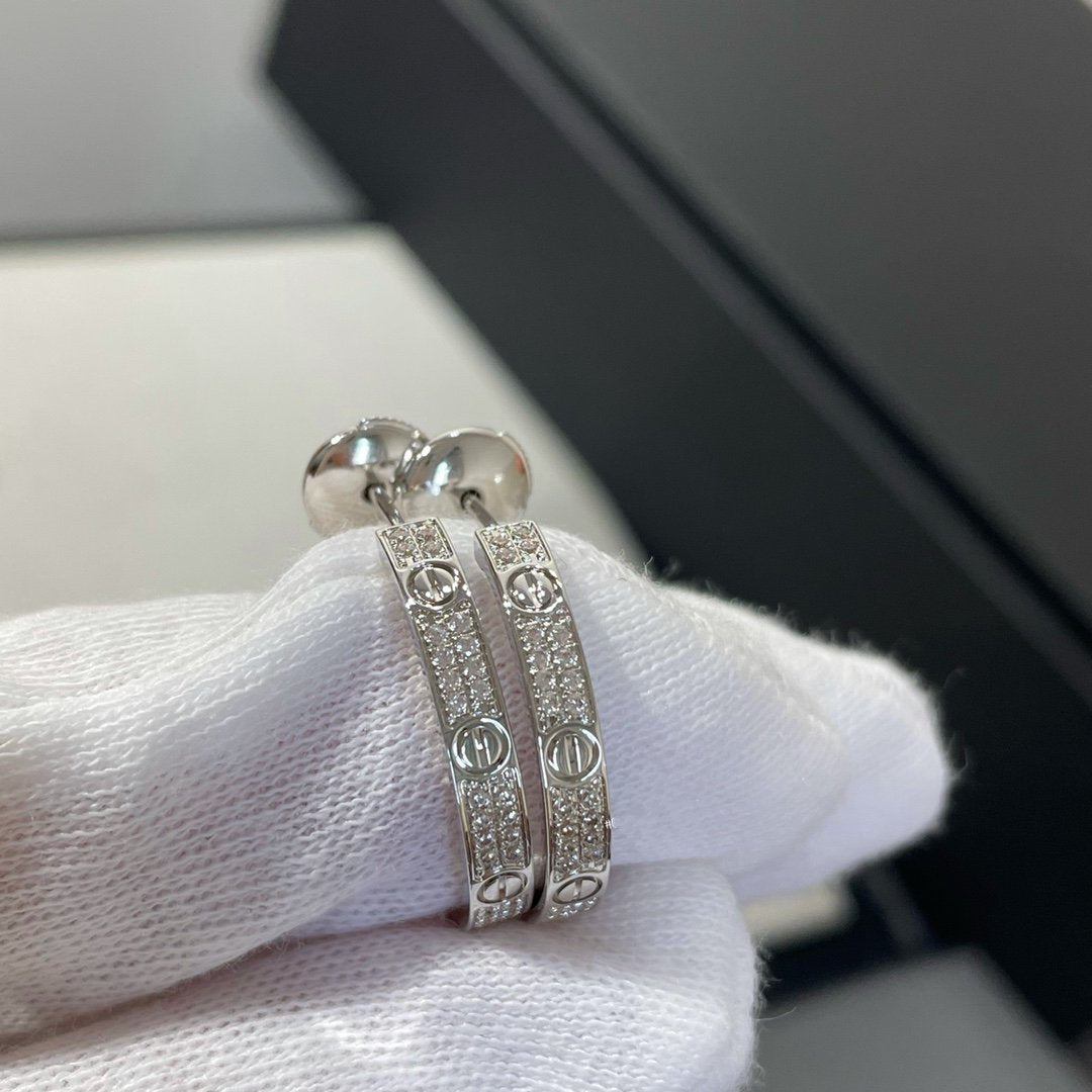[Imperial] LOVE DIAMOND SILVER HOOP EARRINGS