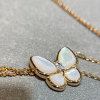 [Imperial] BUTTERFLY MOP DIAMOND NECKLACE