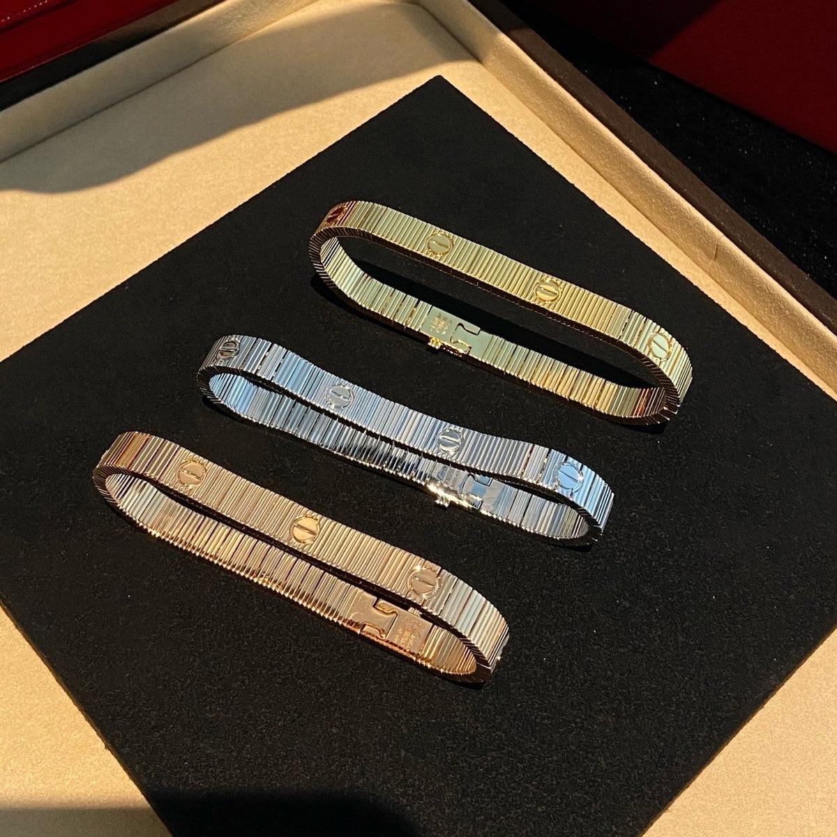 [Imperial] NEW MODEL LOVE BRACELET 7 MM