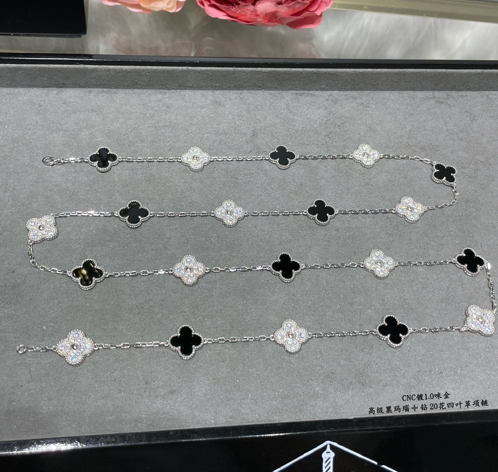 [Imperial] CLOVER 20 MOTIFS DIAMOND ONYX NECKLACE