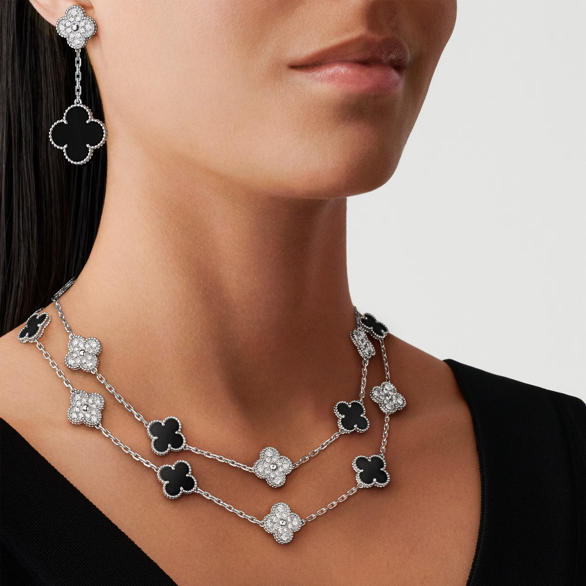 [Imperial] CLOVER 20 MOTIFS DIAMOND ONYX NECKLACE