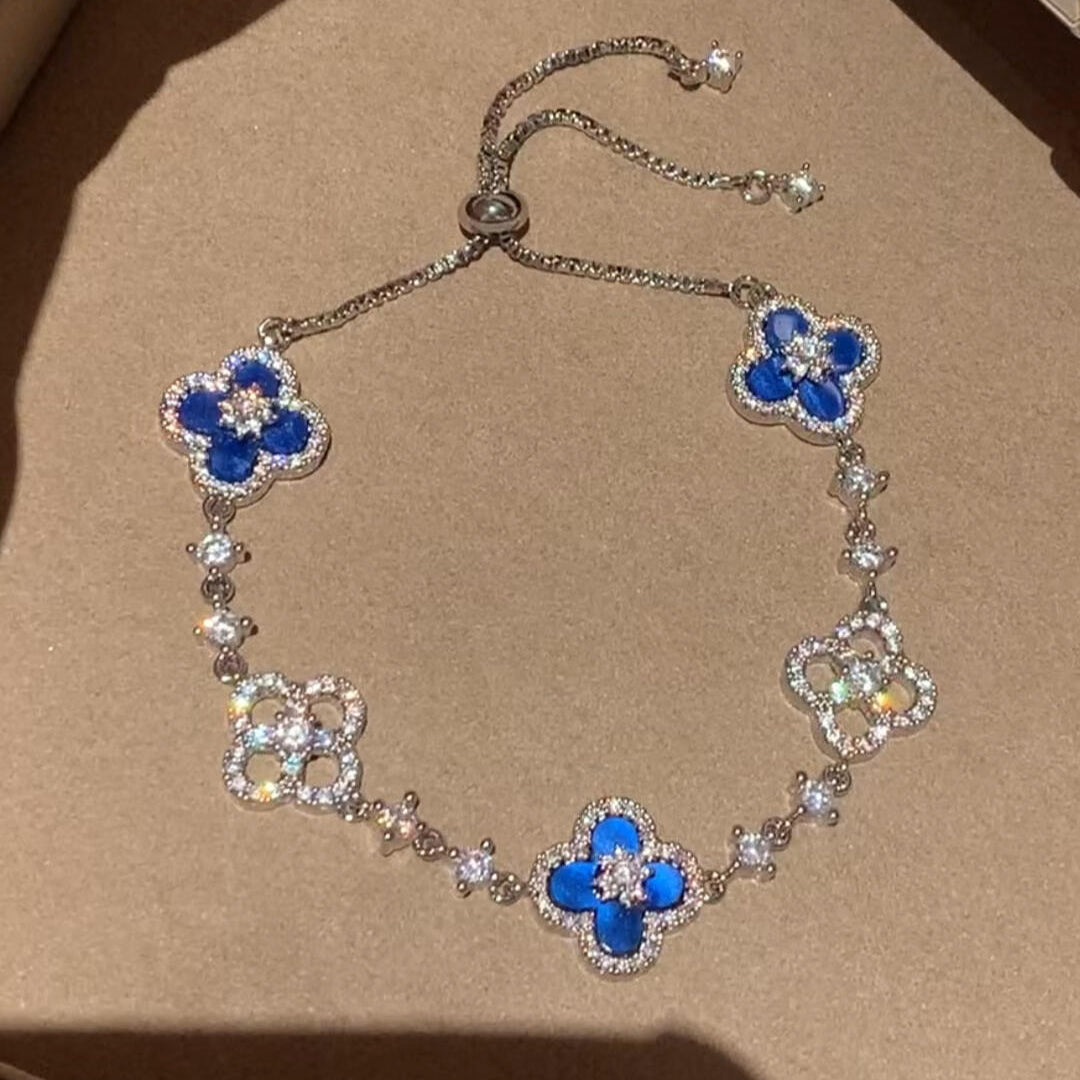 [Imperial] CLOVER 5 MOTIF PINK BLUE RED WHITE BRACELET