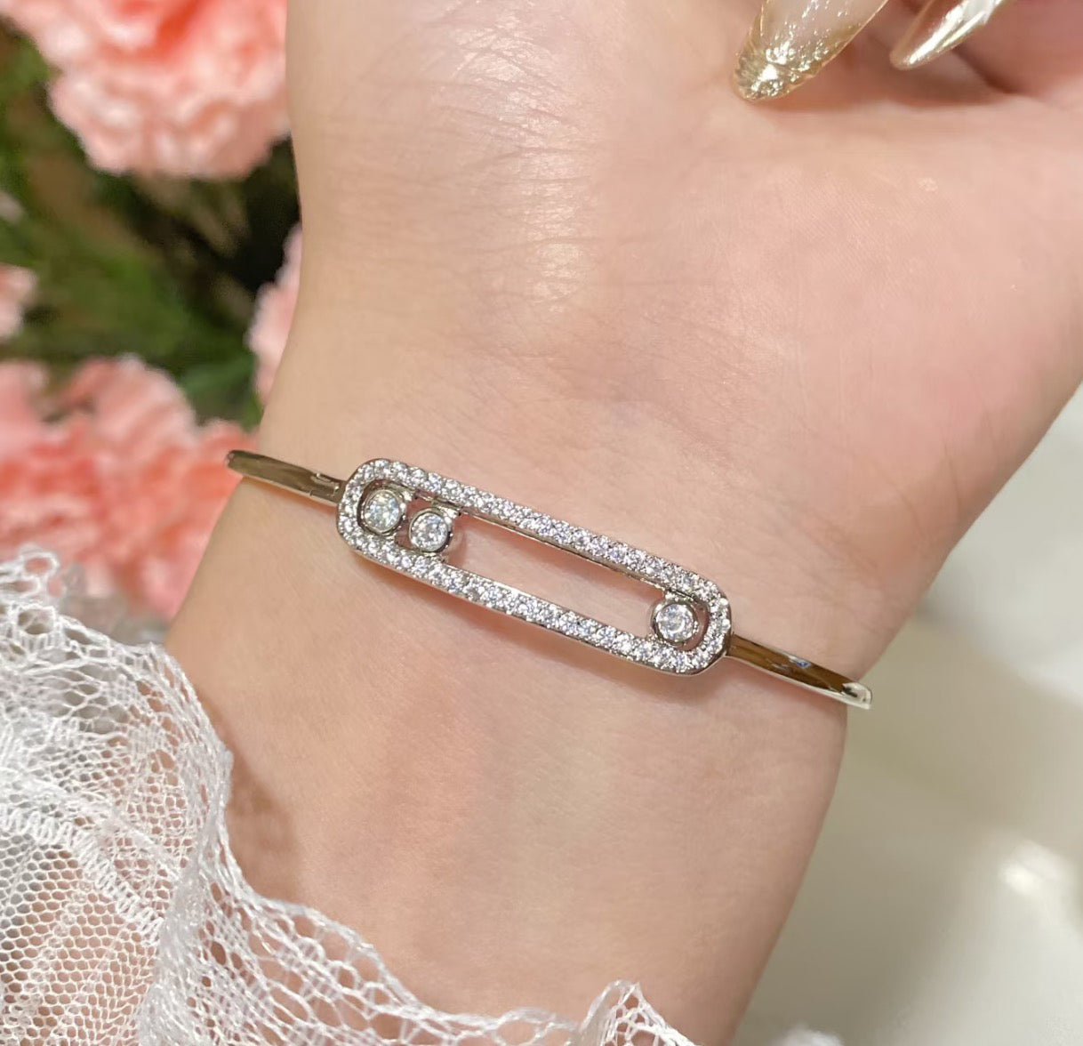 [Imperial] Move Pavé Diamond Bangle Bracelet M