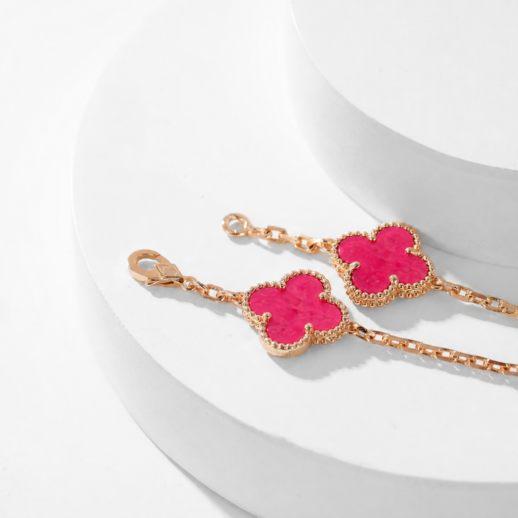 [Imperial] NEW CLOVER 10 MOTIFS PINK ENAMEL NECKLACE