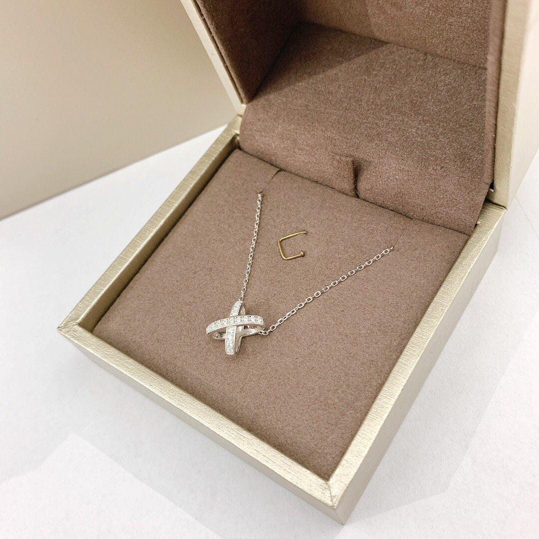 [Imperial] JEUX DE DIAMOND NECKLACE