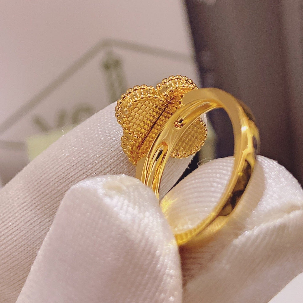 [Imperial] CLOVER ONYX RING GOLD DIAMOND