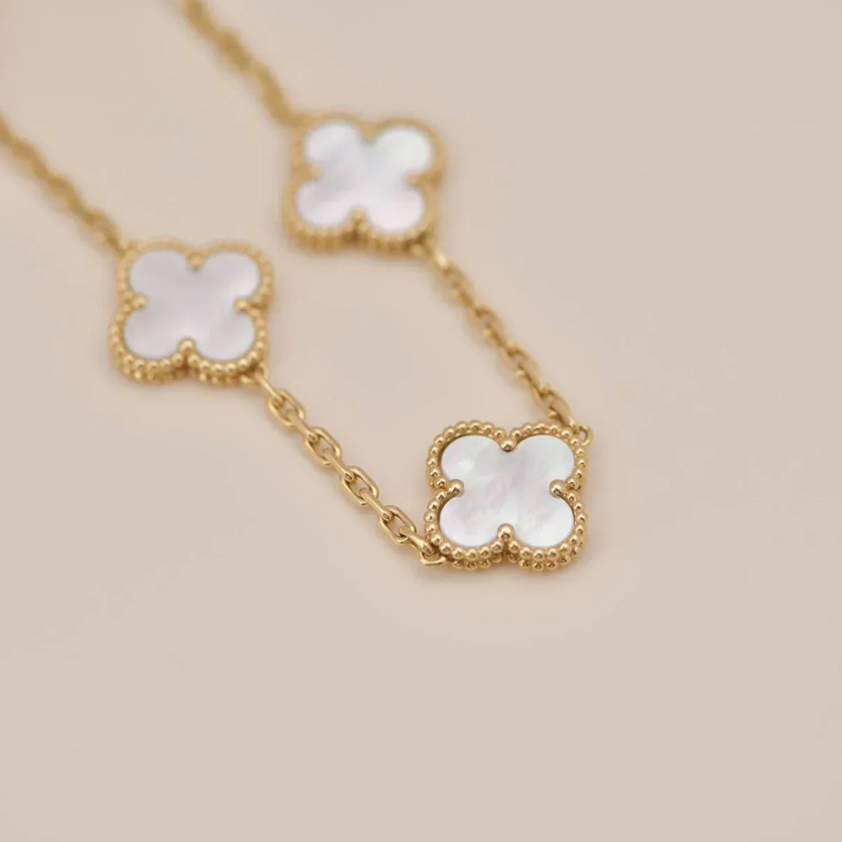 [Imperial]New CLOVER WHITE PEARL MOP 5 MOTIF BRACELET COLLECTION